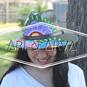 Meet your Posher, Ari&arya